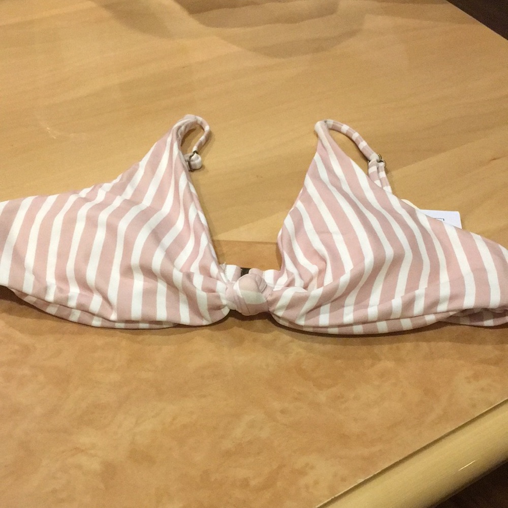 Brand New O’Neill swim